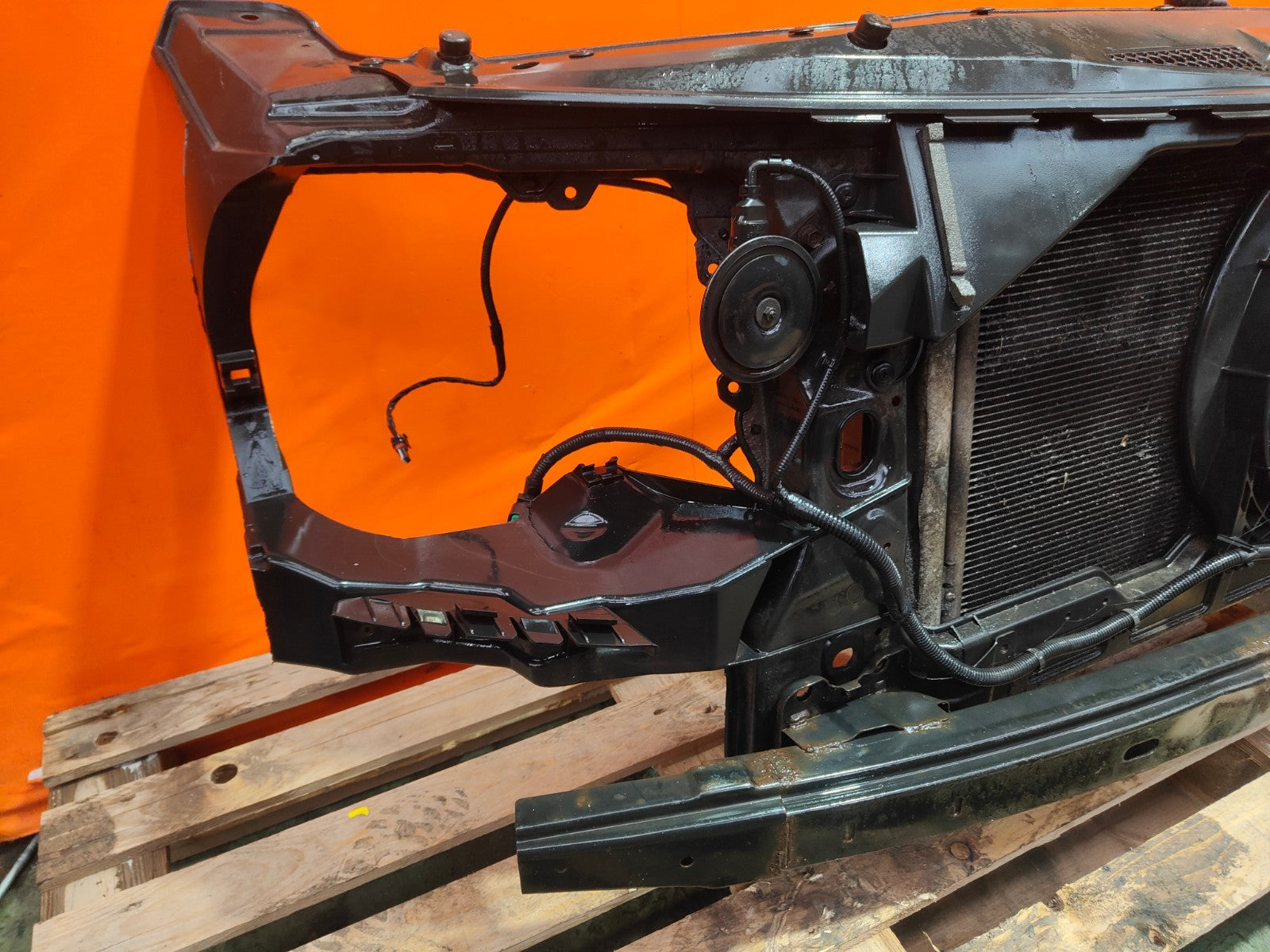 ✅2010 HYUNDAI I800 2.5D FRONT SLAM PANEL WITH RADIATOR + WARRANTY A325 - Image 9