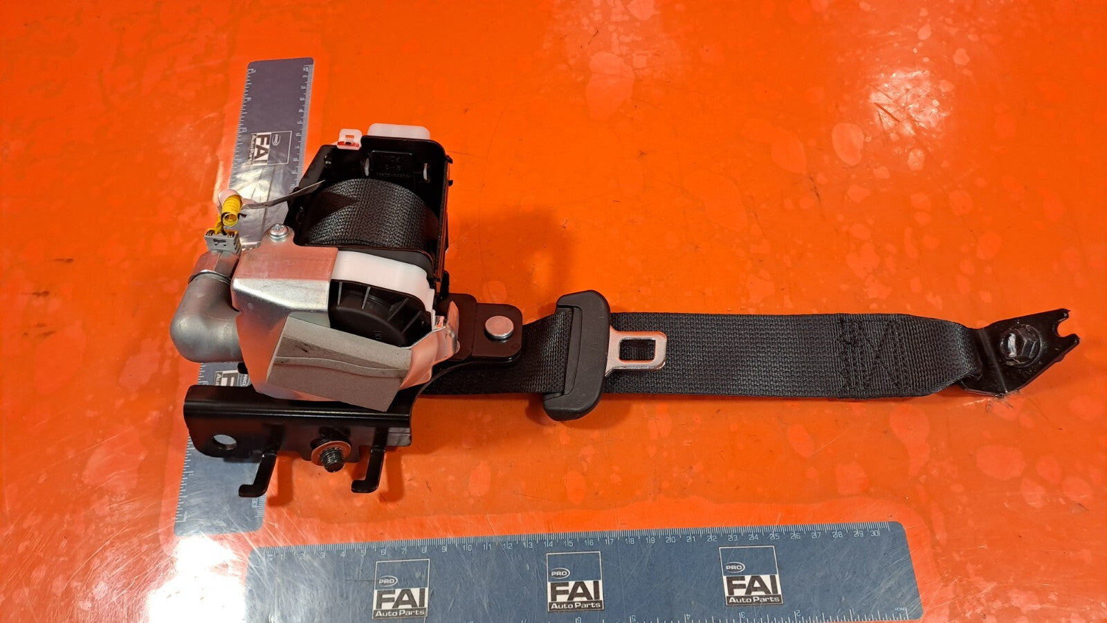 KIA XCEED 1.5 PETROL 2021 REAR RIGHT SEAT BELT 89820J7400WK Warranty A228 - Image 1
