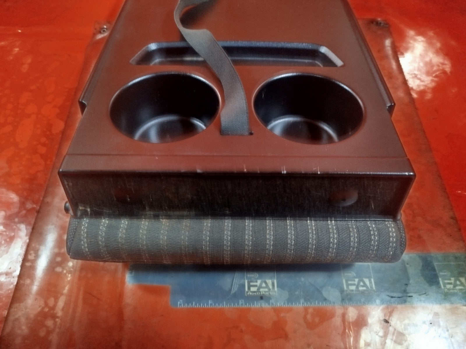 ✅FORD TRANSIT CUSTOM 2.2 DIESEL 2013 FRONT MIDDLE SEAT CENTRE CUP HOLDER A350 - Image 9