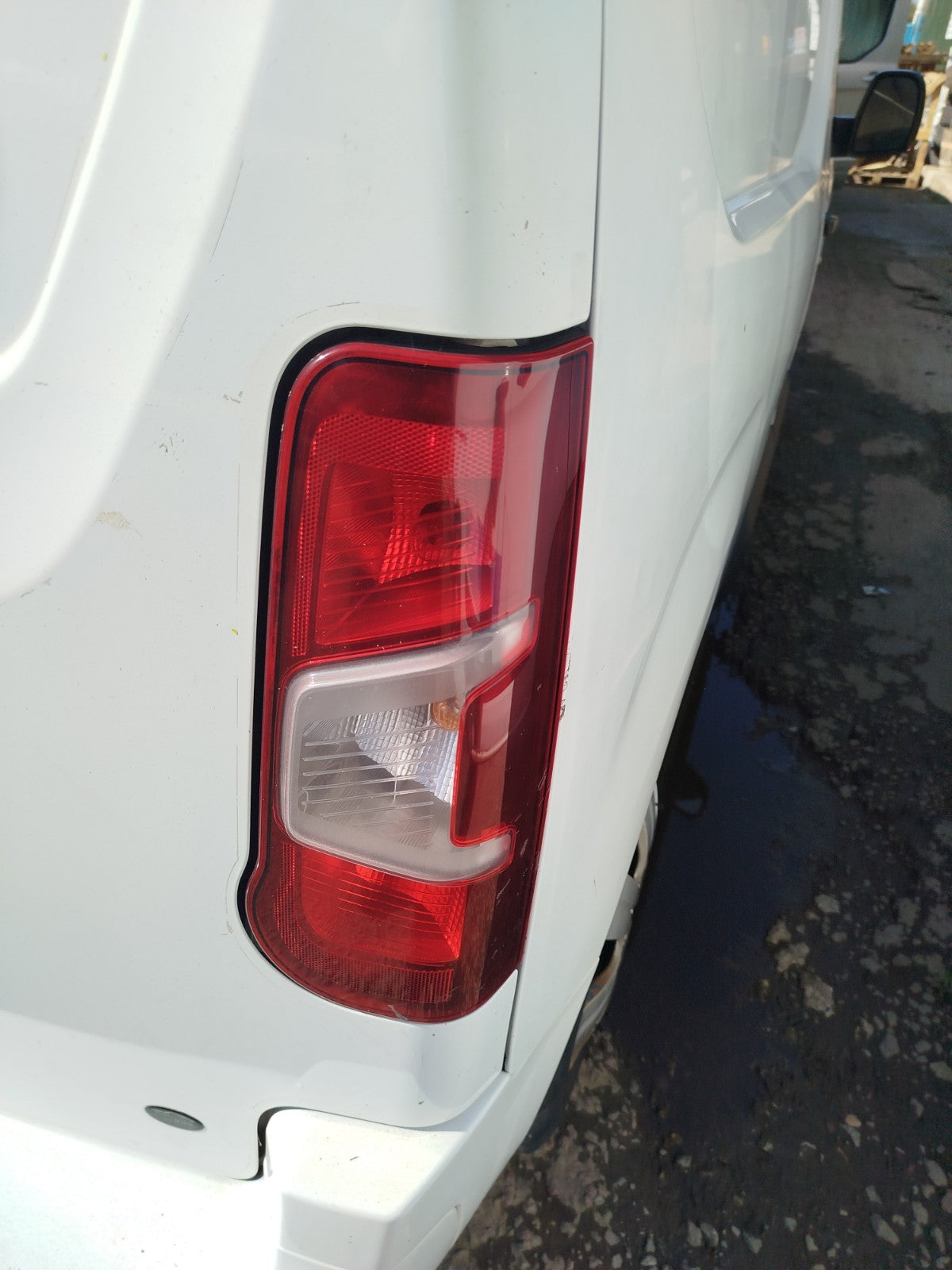 Vauxhall Combo MK4 1.5 Diesel 2020 Rear Right Tail Light Warranty A414 - Image 1