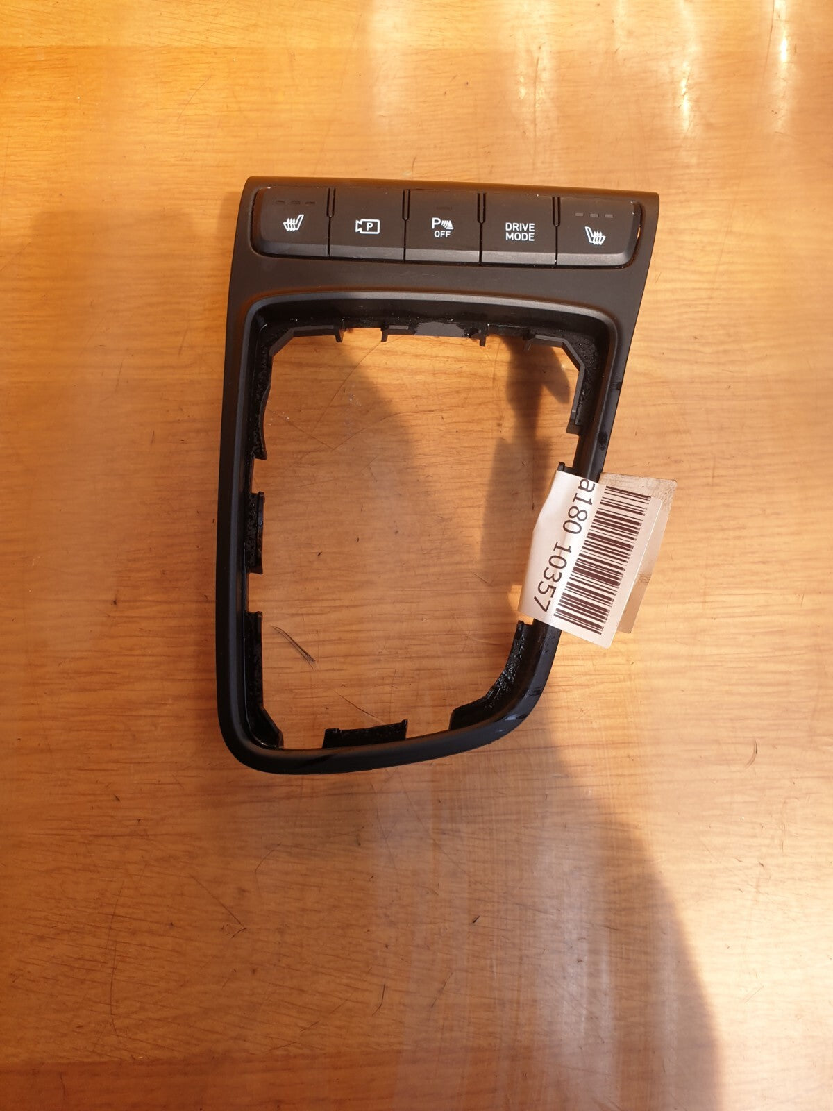 ✅2023 HYUNDAI I20 ULTIMATE GEARSTICK SURROUND TRIM 84651-Q0900 + WARRANTY A180 - Image 3