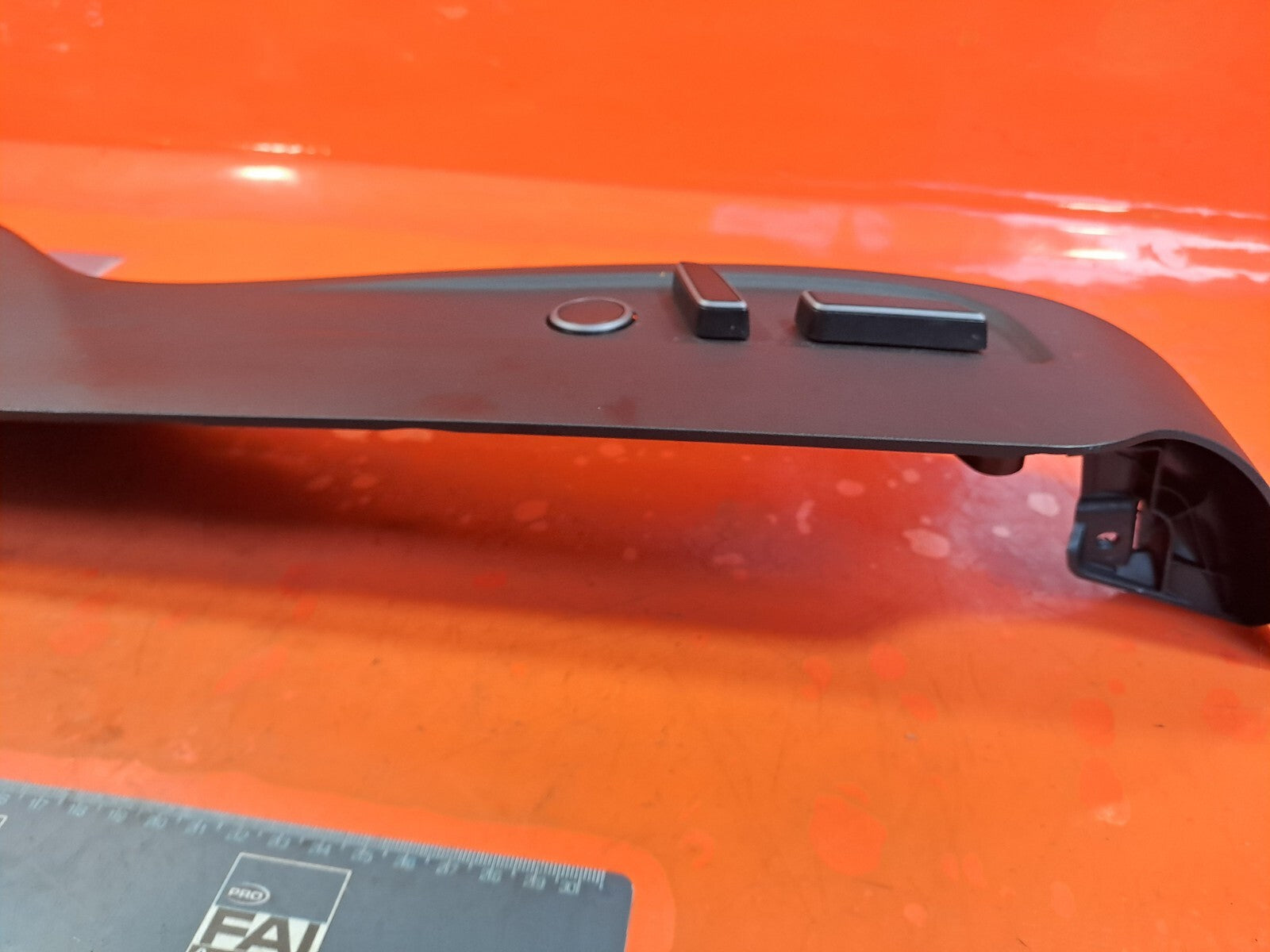 ebay-src:https://i.ebayimg.com/00/s/mtiwmfgxnjaw/z/kkaaaoswtojno35k/$_57.jpg