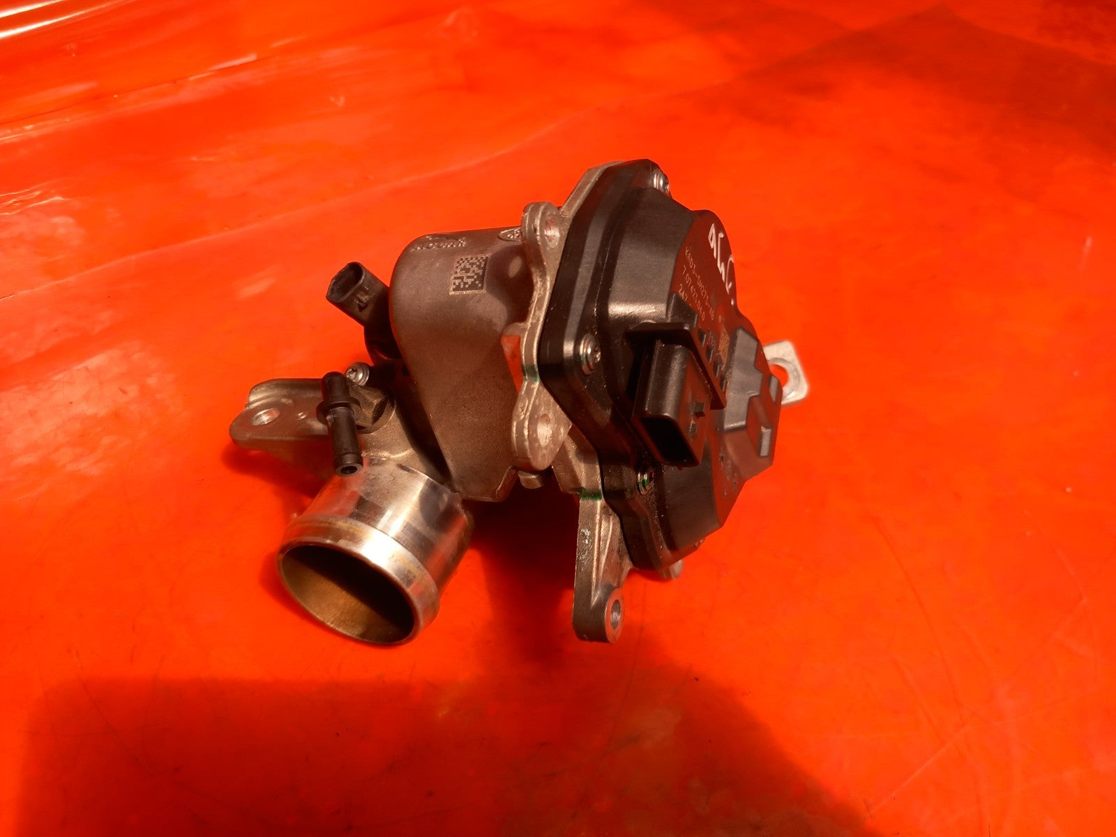 2025 Land Rover Defender L663 3.0 Diesel EGR Valve K6D3-5H273-AB Warranty A396 - Image 6