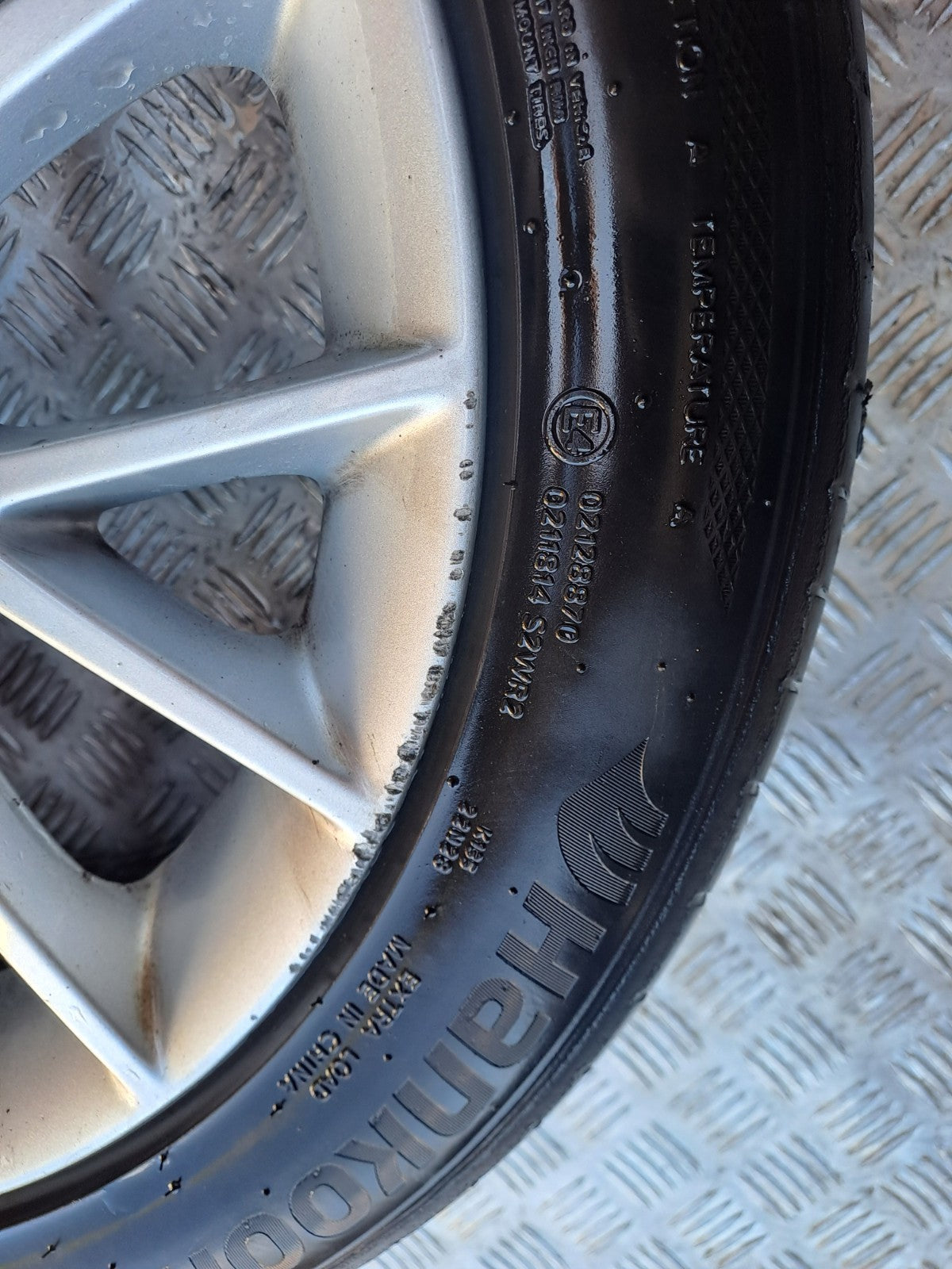 ebay-src:https://i.ebayimg.com/00/s/mtywmfgxmjaw/z/2qaaaeswck1phbgy/$_57.jpg