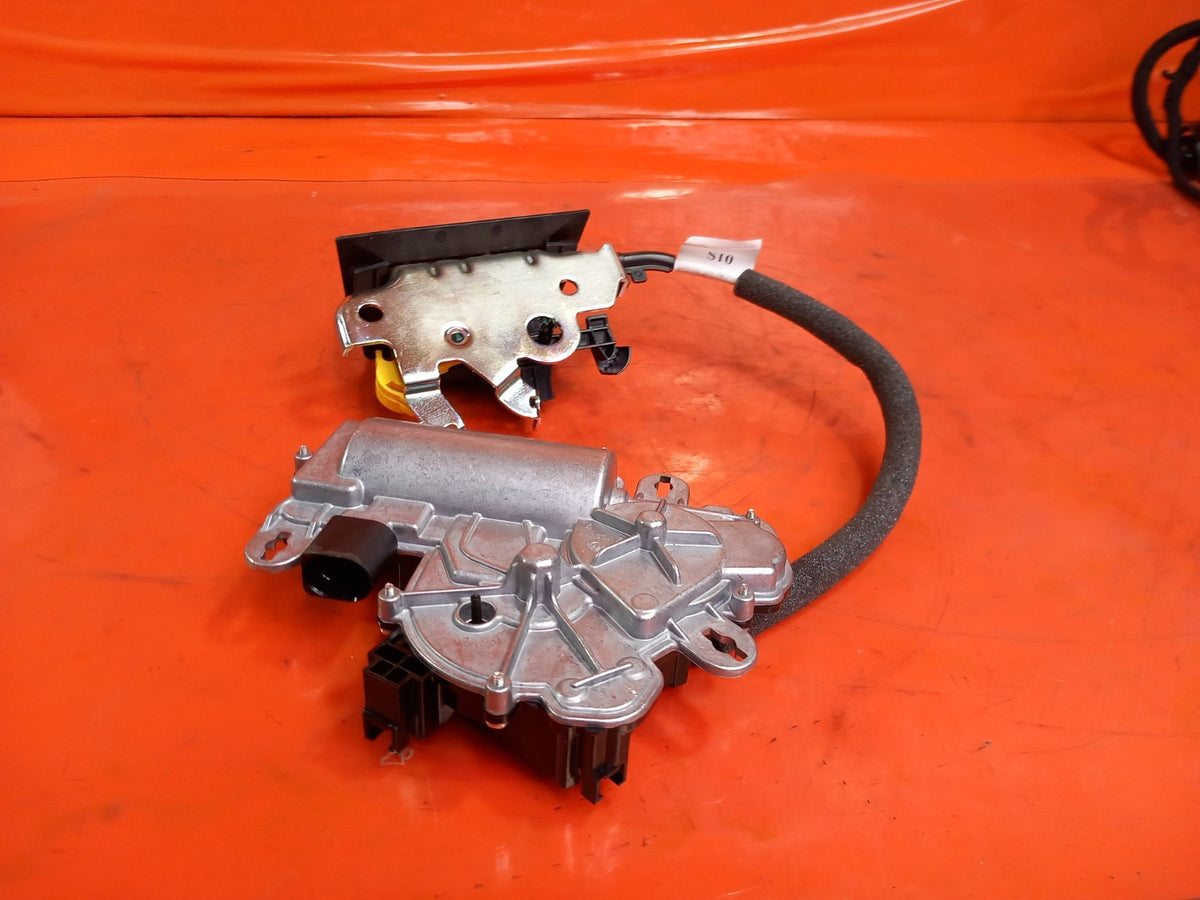 ebay-src:https://i.ebayimg.com/00/s/mtiwmfgxnjaw/z/anoaaeswicvqhqr7/$_57.jpg