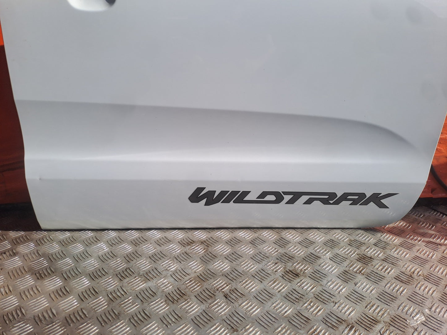ebay-src:https://i.ebayimg.com/00/s/mtiwmfgxnjaw/z/rogaaeswuxpqk8h6/$_57.jpg