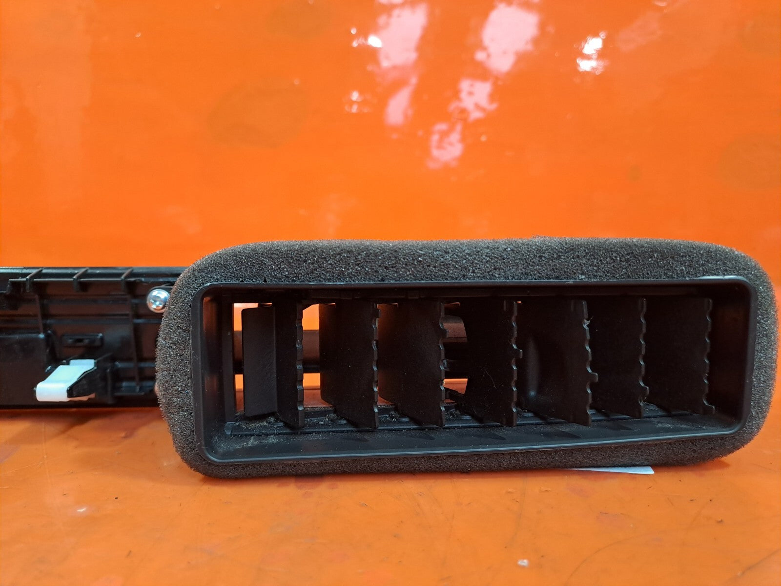 HYUNDAI IONIQ 5 2024 DASHBOARD AIR VENT 97490-GI900 Warranty A226 - Image 9