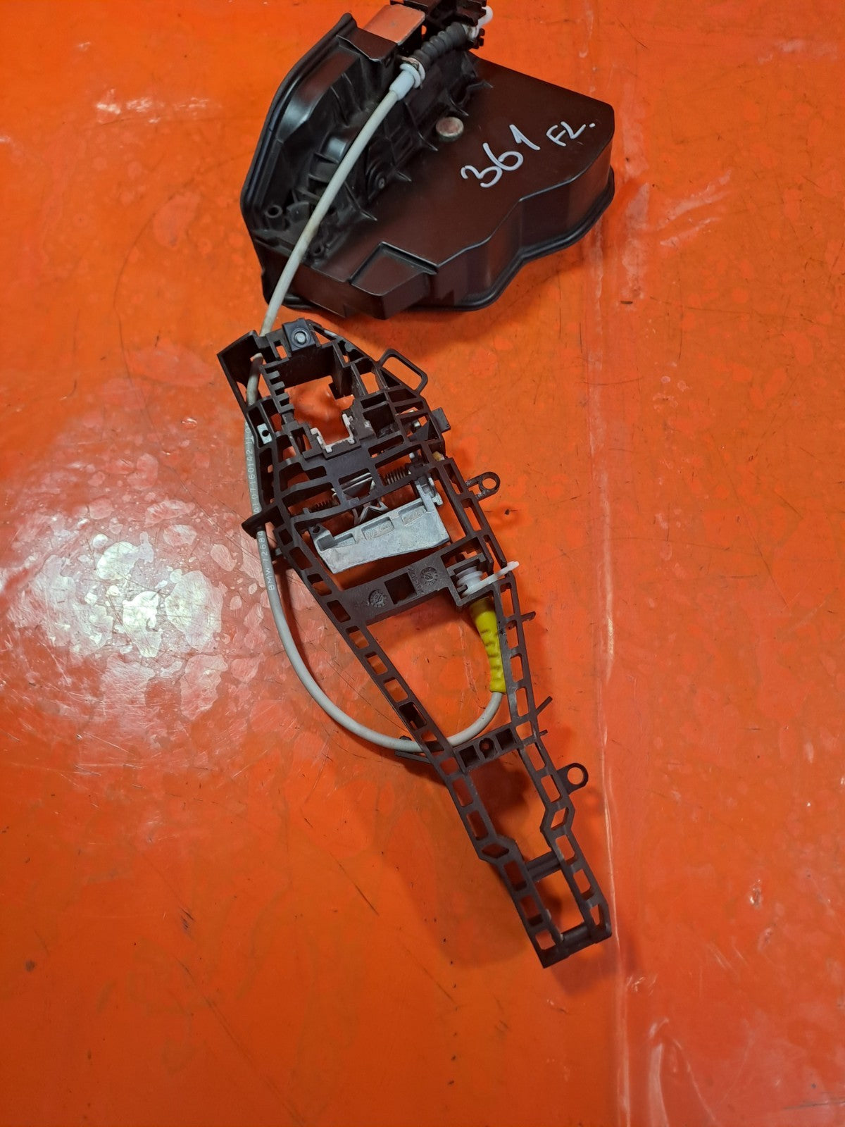 ✅BMW F22 218D SPORT 2.0 DIESEL 2015 FRONT LEFT DOOR LOCK 7202145 Warranty A361 - Image 4