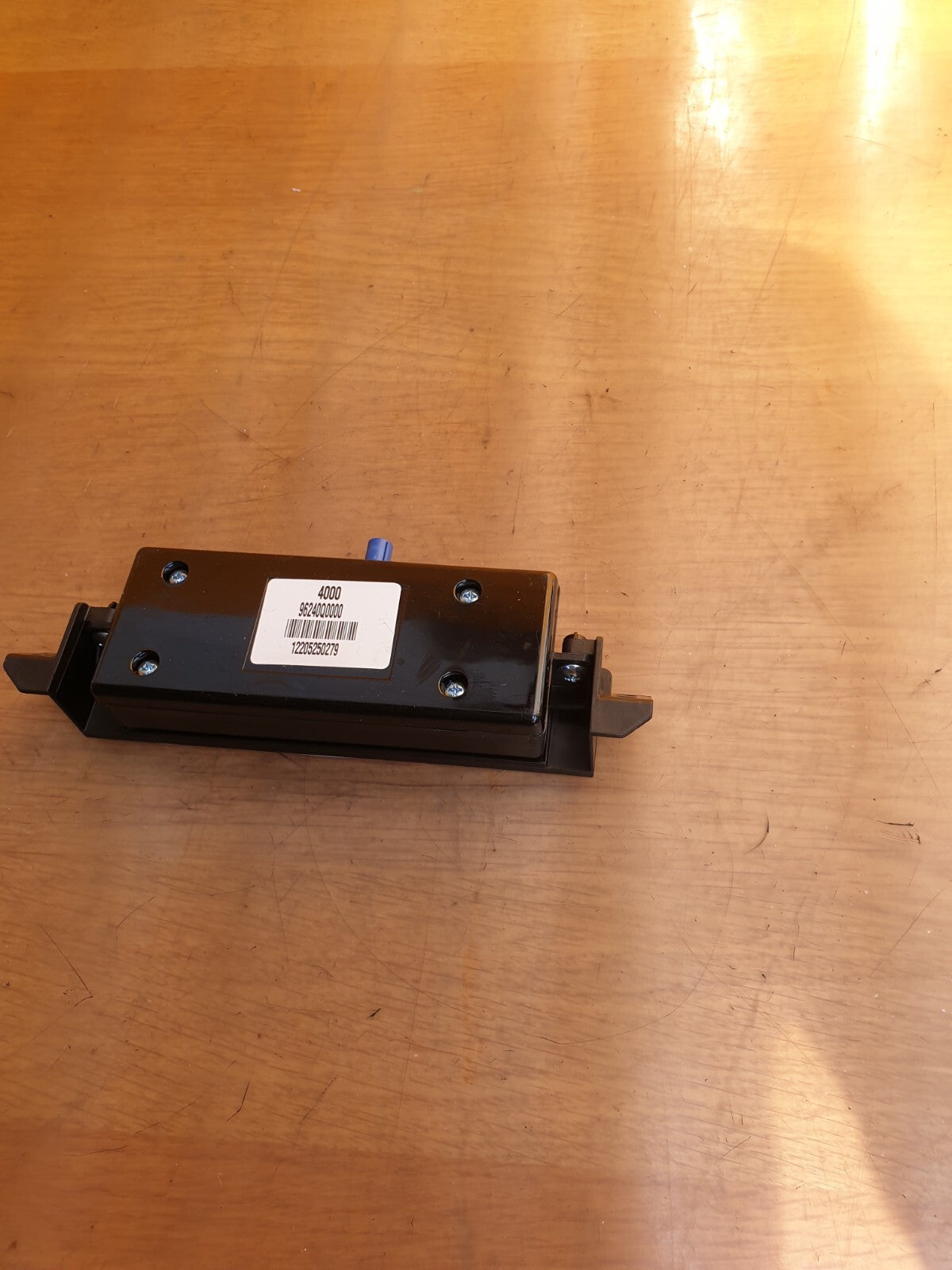 ✅2022 HYUNDAI I20 MK3 1.0P ANTENNA CONTROL MODULE ECU 96240-Q0000 + WARRANTY - Image 4