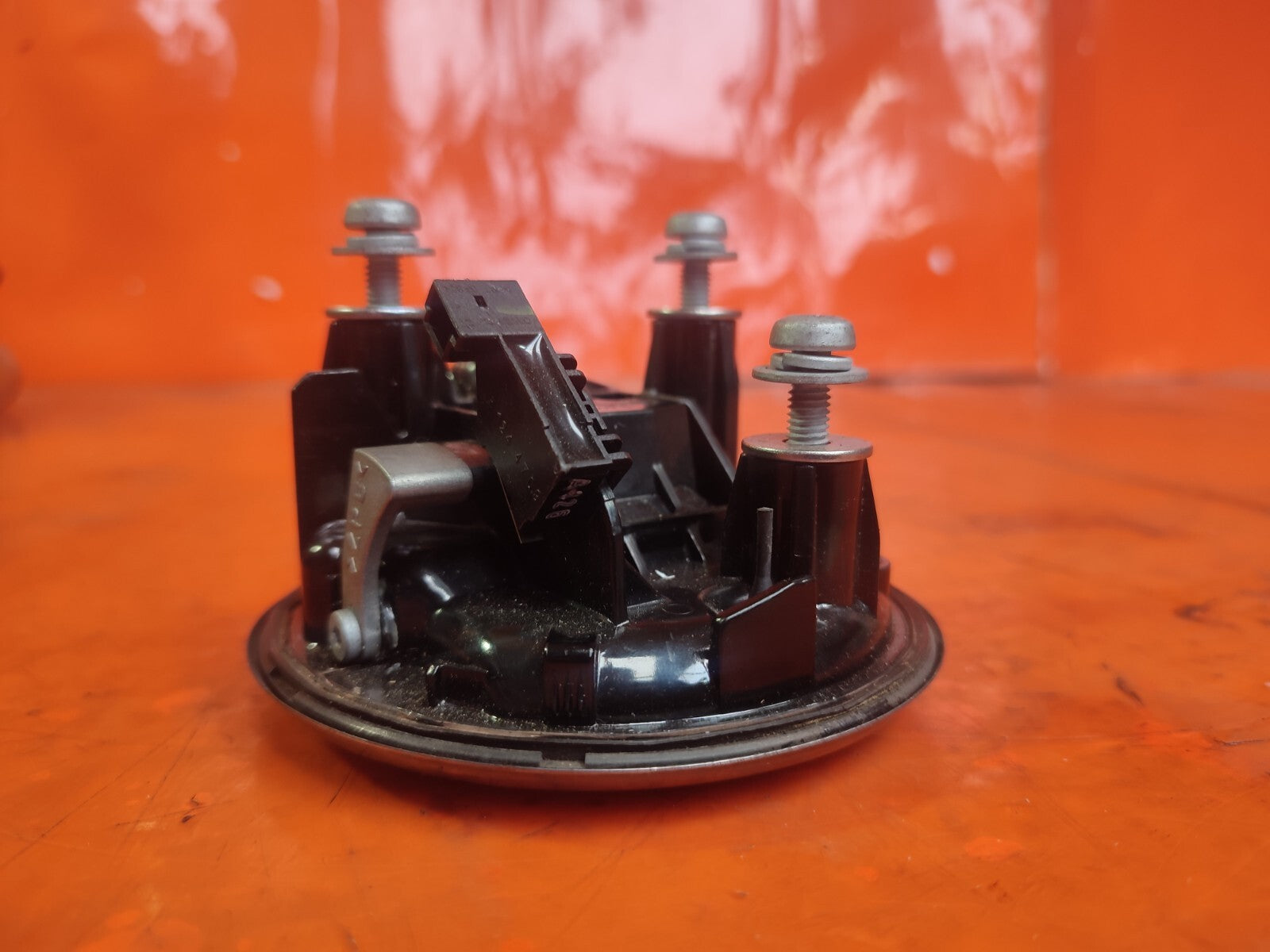 ebay-src:https://i.ebayimg.com/00/s/mtiwmfgxnjaw/z/hmsaaoswzq5onjk9/$_57.jpg