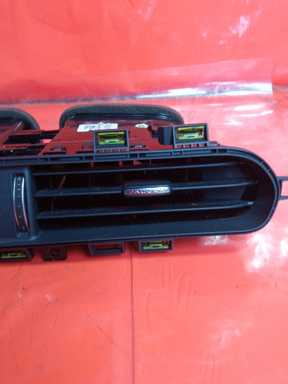 ✅Jaguar I-Pace Ev400 X590 2020 Dashboard Center Air Vent J9D3014L20AE A375 - Image 6