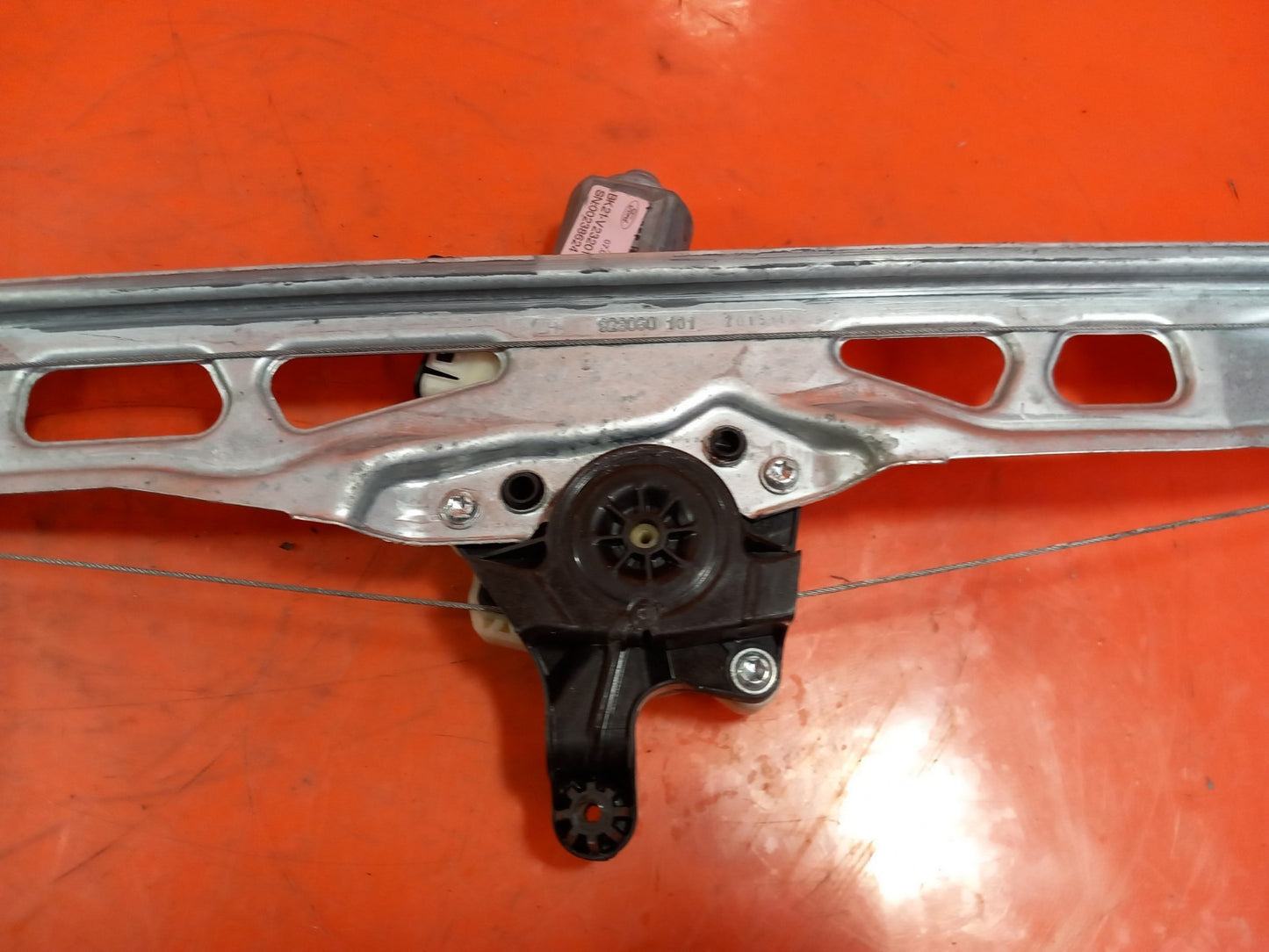 ebay-src:https://i.ebayimg.com/00/s/mtiwmfgxnjaw/z/qz4aaeswx4xqjz8r/$_57.jpg