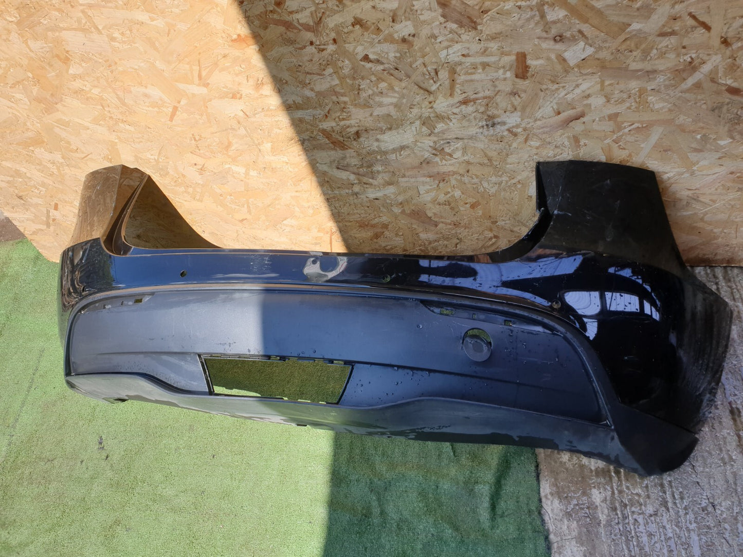 TESLA MODEL Y 2020-2024 REAR BUMPER BLACK Damaged xAA - Image 1