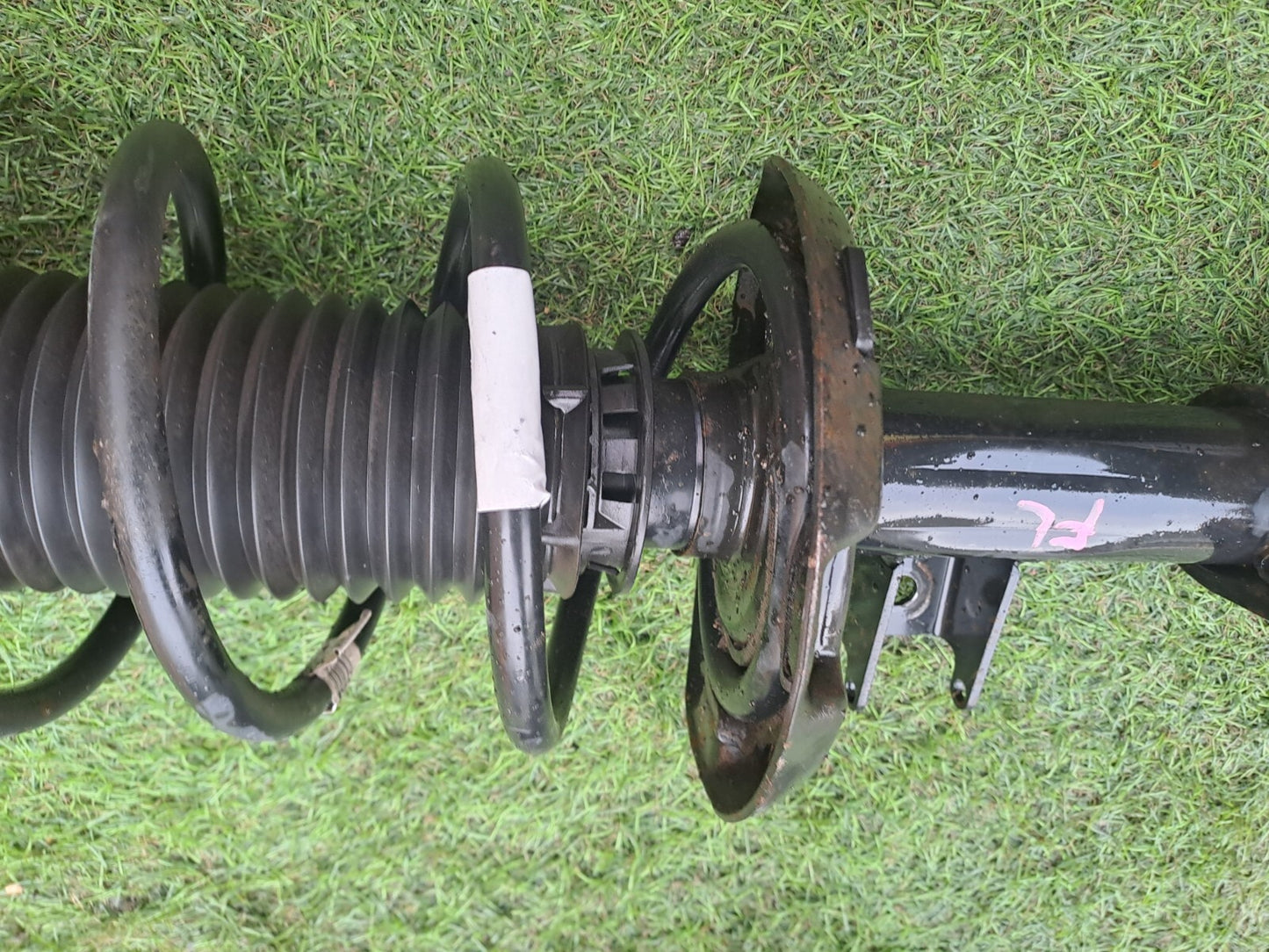 ✅Mercedes A-Class A 180 1.6 Petrol 2012 FRONT LEFT SUSPENSION SHOCK ABSORBER - Image 12