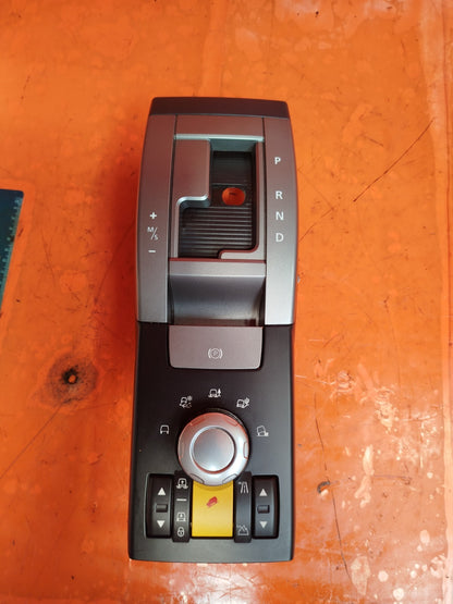 ✅2007 LAND ROVER RANGE ROVER L320 TERRAIN RESPONSE CONTROL PANEL YUD501770 A284 - Image 1