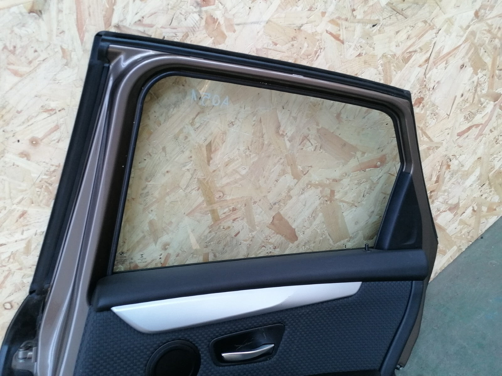 ✅2018 BMW 2 SERIES F45 2.0P REAR RIGHT DOOR BEIGE C2S + WARRANTY A051 - Image 10
