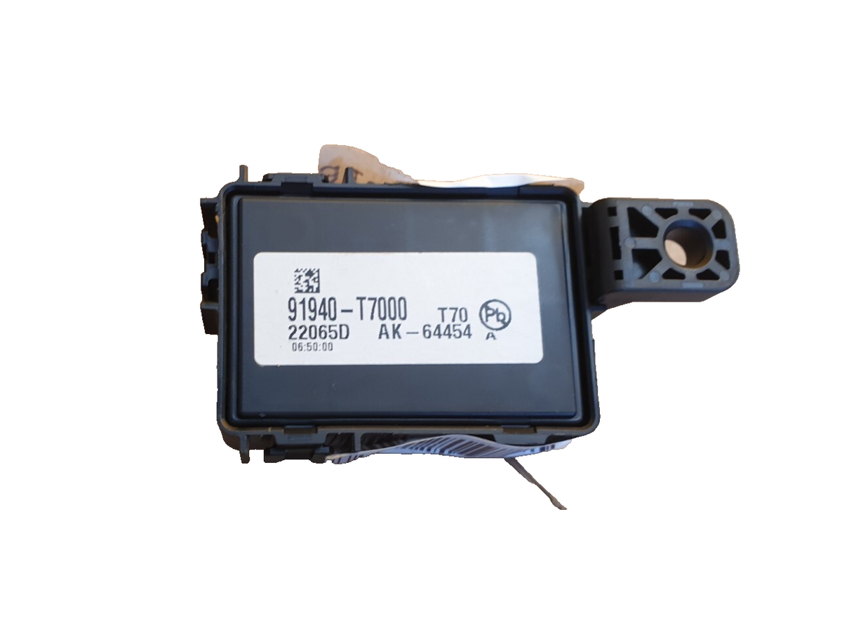 ebay-src:https://i.ebayimg.com/00/s/otu2wdeyodc=/z/yrmaaeswdg1q1cub/$_57.png