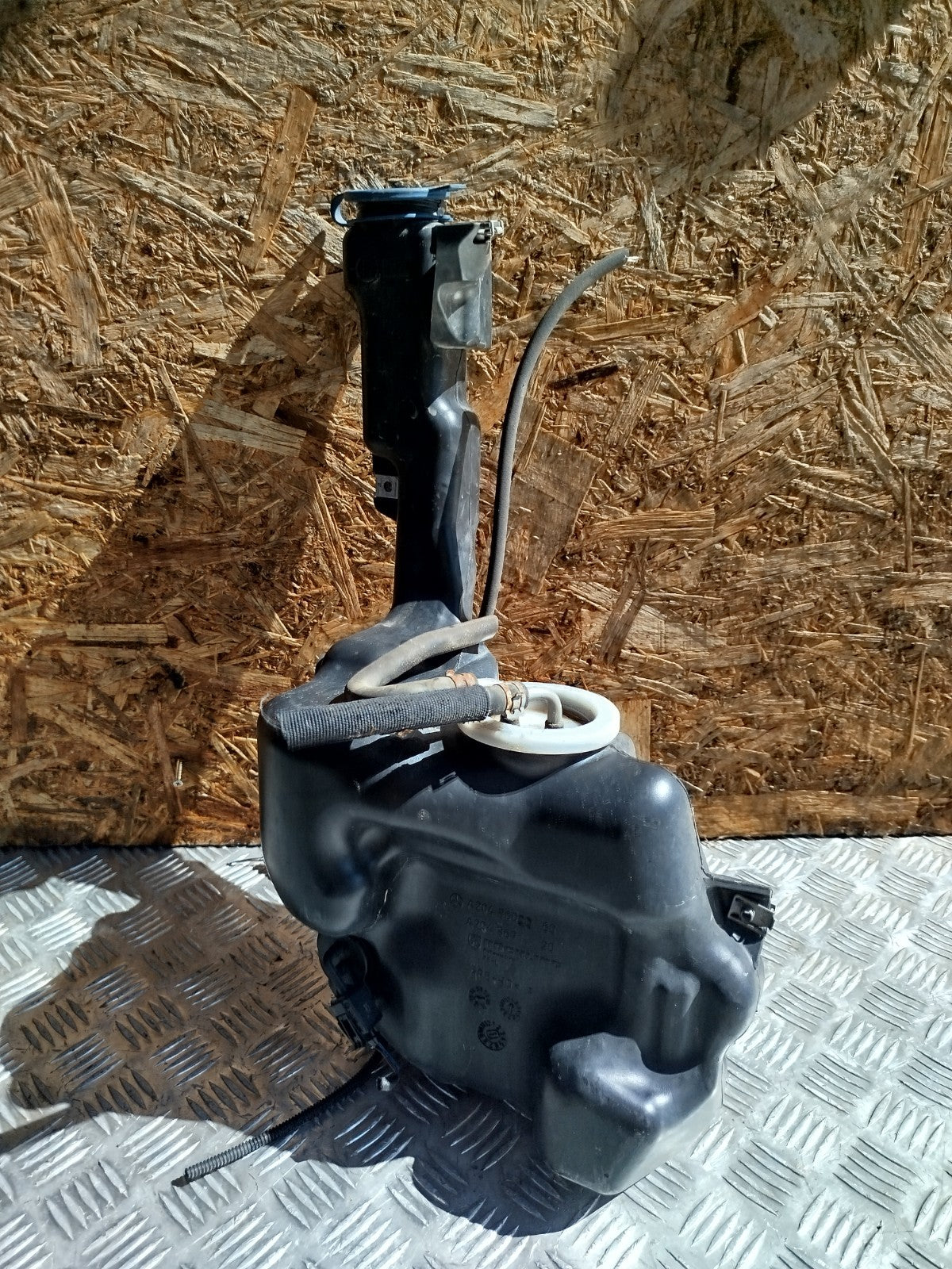 ✅Mercedes E300 W212 2013 2.1 Diesel WINDSCREEN WASHER TANK BOTTLE RESERVOIR A271 - Image 1