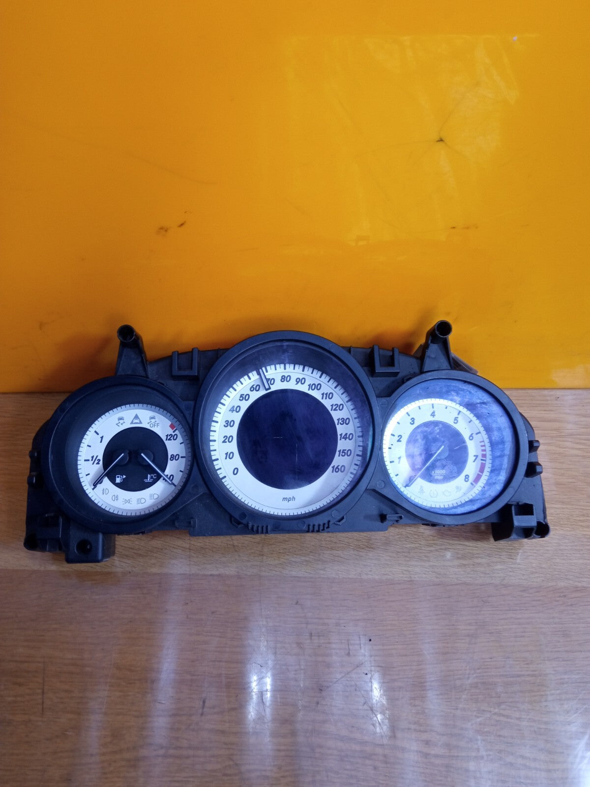 MERCEDES E CLASS W207 SPEEDOMETER INSTRUMENT CLUSTER A2129000925 Warranty X00 - Image 1