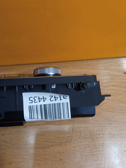✅Audi A5 F5 S-Line 2.0 TDI 2016 Heater Climate Control Panel 8W0820043G A142 - Image 9