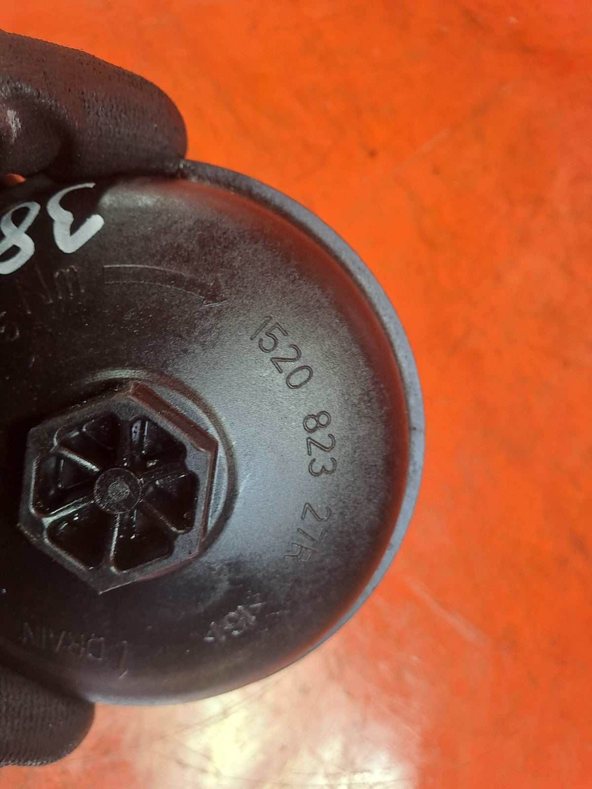✅2021 Renault Captur MK2 Oil Filter Housing Cap 152082327R + Warranty A385 - Image 6