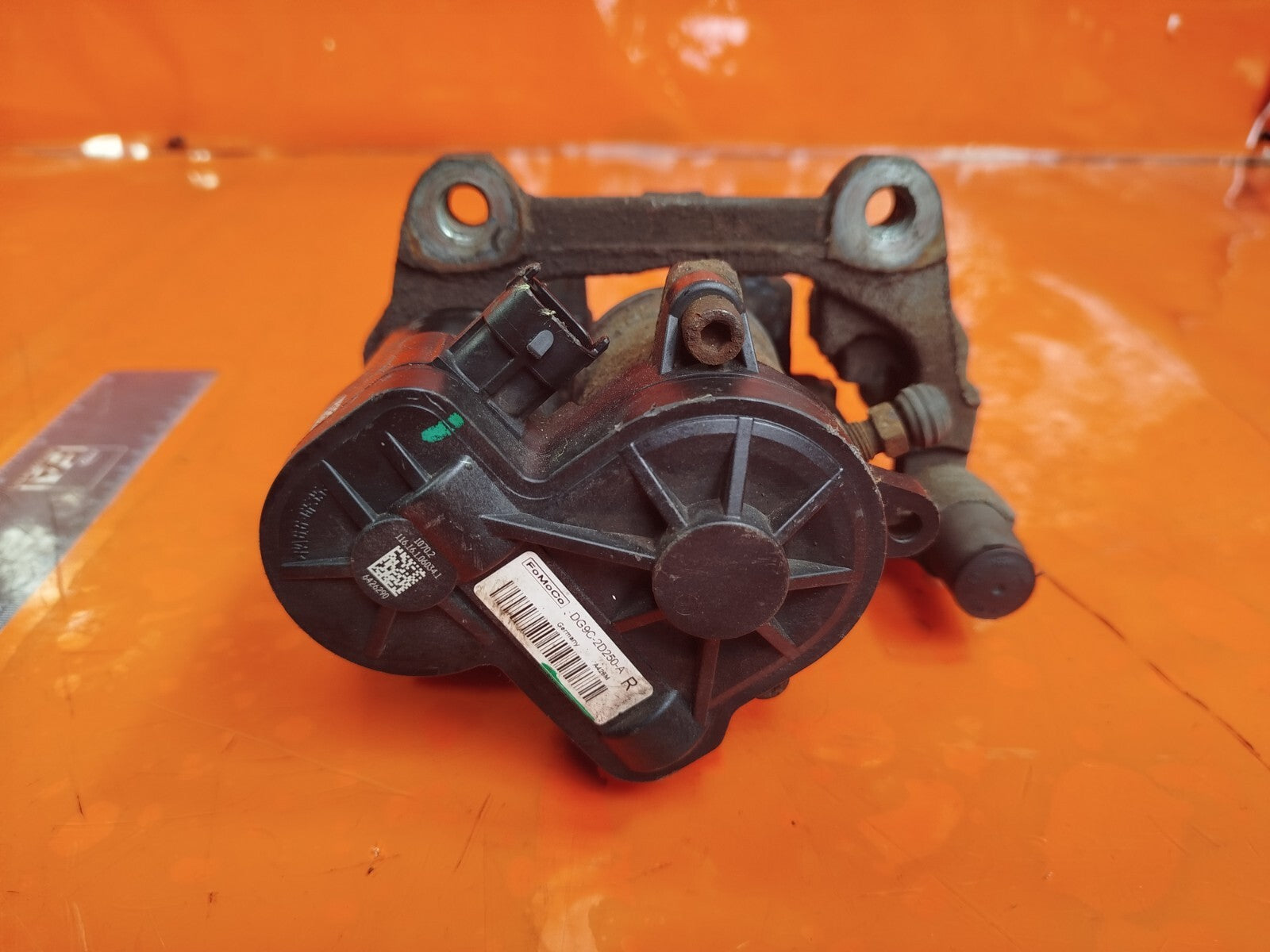 ✅2016 FORD MONDEO MK5 2.0D REAR RIGHT BRAKE CALIPER DG9C-2D250-A + WARRANTY A259 - Image 2