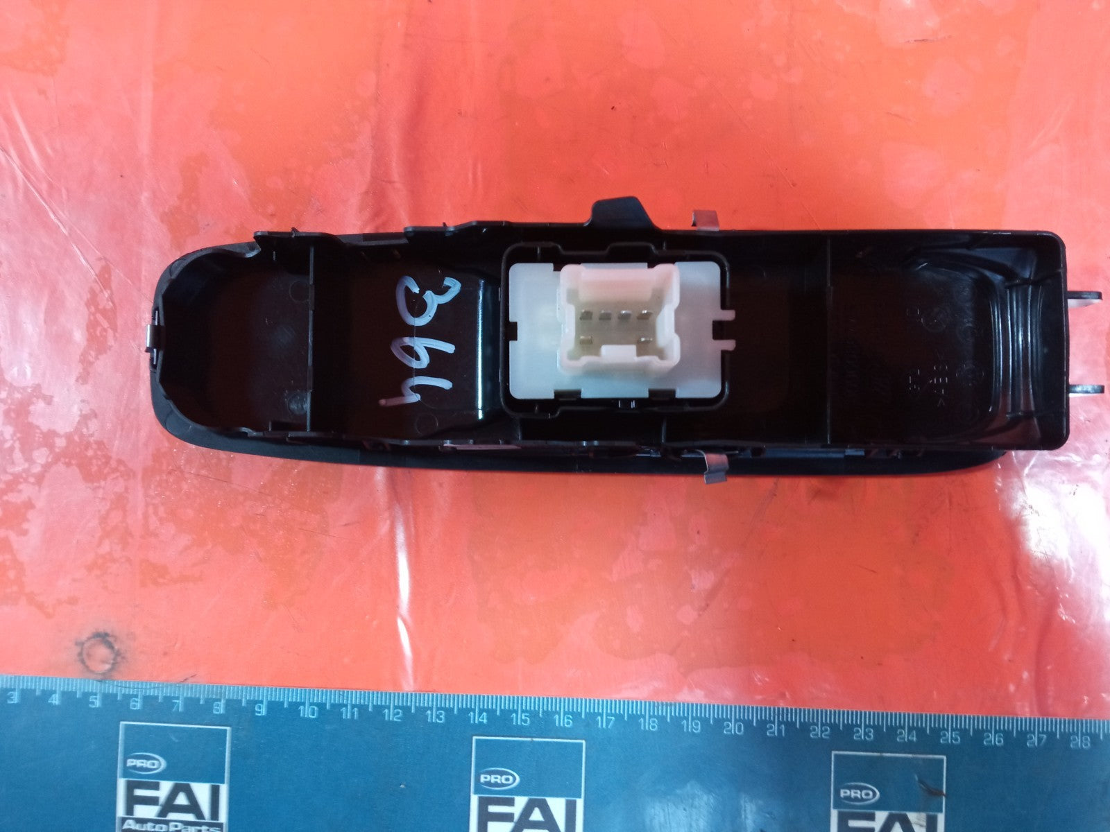 ✅Dacia Duster Journey 1.3 Petrol 2024 Rear Right Electric Window Switch A364 - Image 9