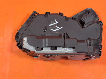 VW TAIGO LIFE 1.0 PETROL 2023 FRONT LEFT DOOR LOCK C5D5TC837015D Warranty A219 - Image 2