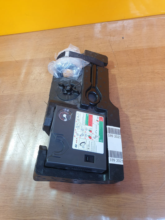 ✅2023 HYUNDAI I20 MK3 N LINE 1.0P TYRE PUMP COMPRESSOR INFLATOR 52933-K7120 A189 - Image 1