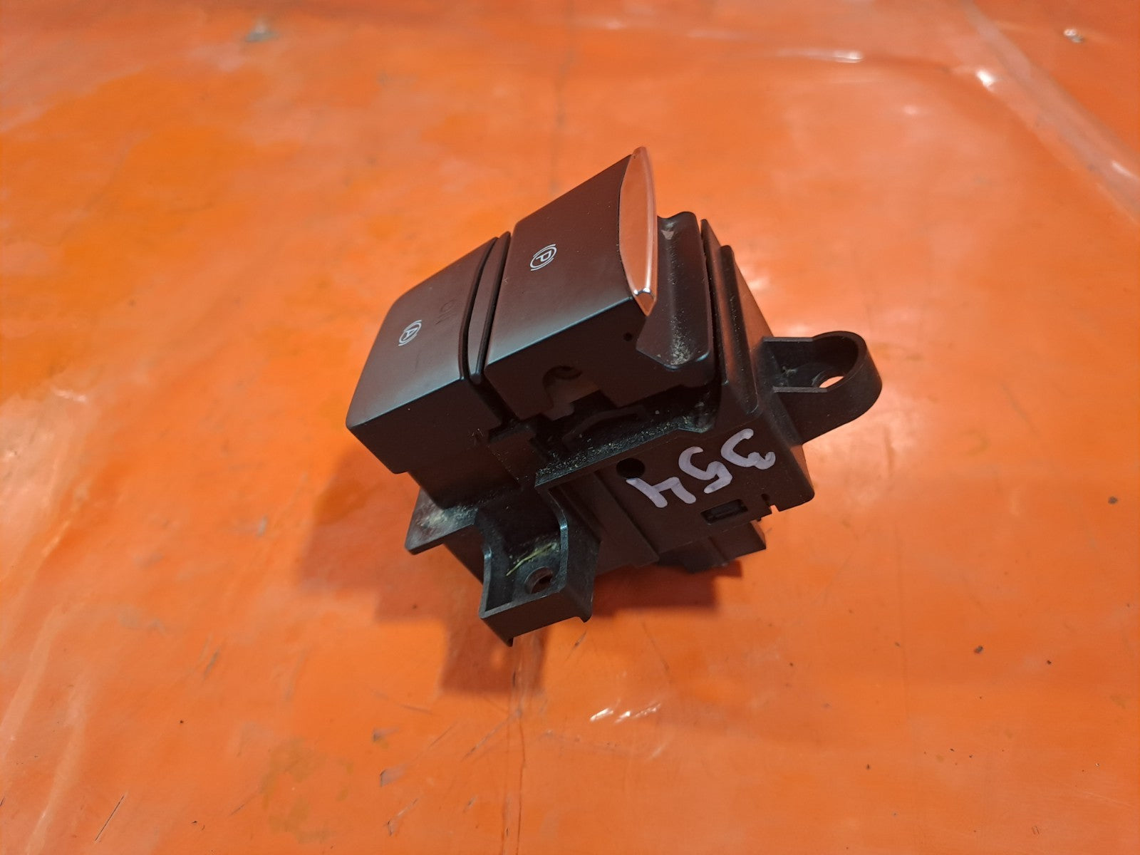 ✅2019 Ford Focus MK4 ST-Line Handbrake Switch Button JX7T-2B623-AA Warranty A354 - Image 2