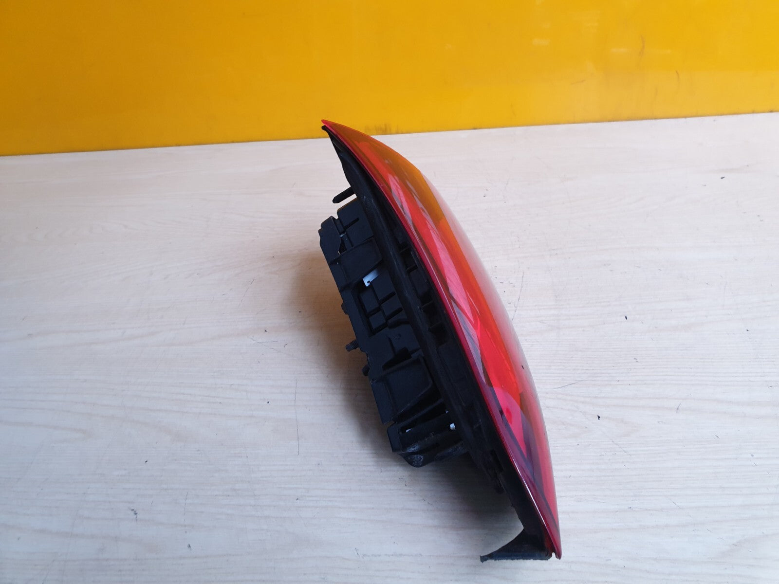 ebay-src:https://i.ebayimg.com/00/s/mtiwmfgxnjaw/z/wr4aaosw2o1kpfpi/$_57.jpg