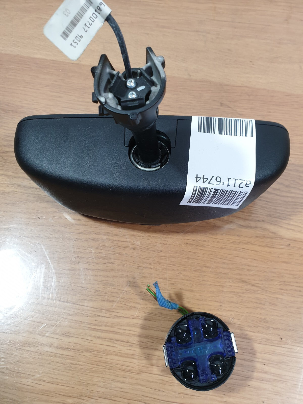 MERCEDES B CLASS W246 1.8 DIESEL 2012 REAR VIEW MIRROR & RAIN SENSOR A2469017100 - Image 9