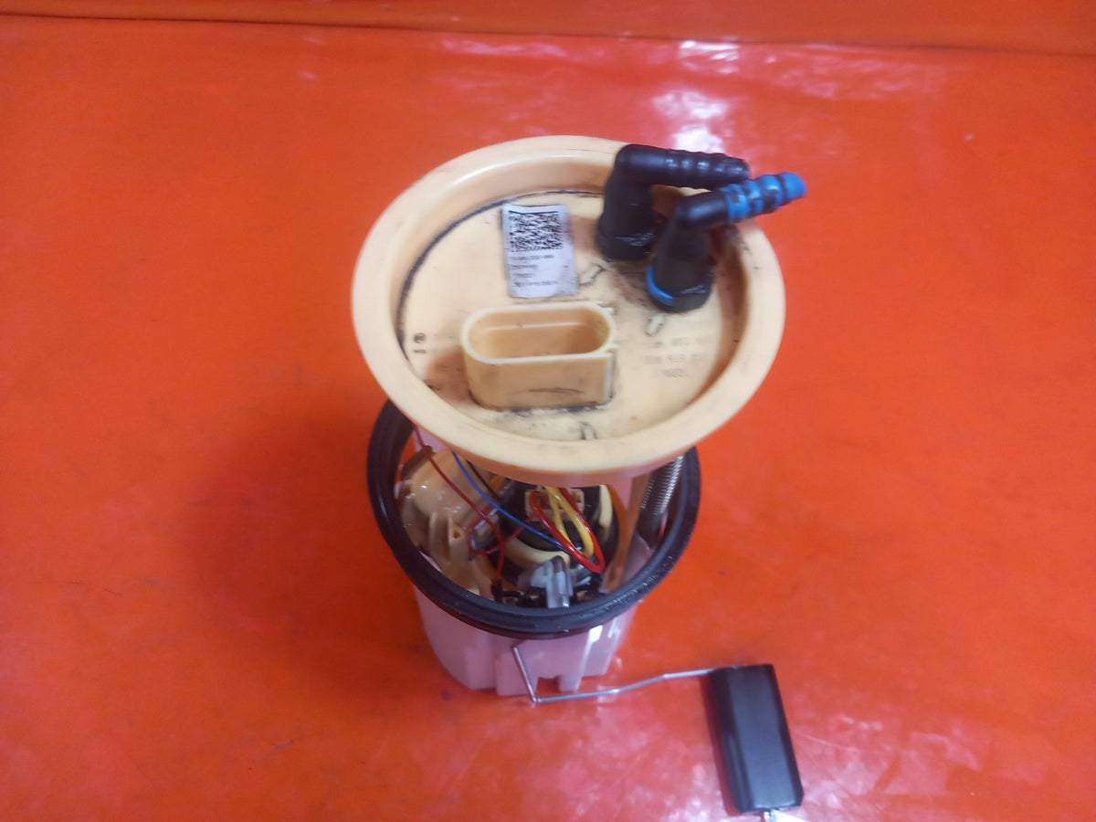 VW Transporter T30 2.0 Diesel 2021 CXHC In Tank Fuel Pump Sender Unit A412 - Image 3