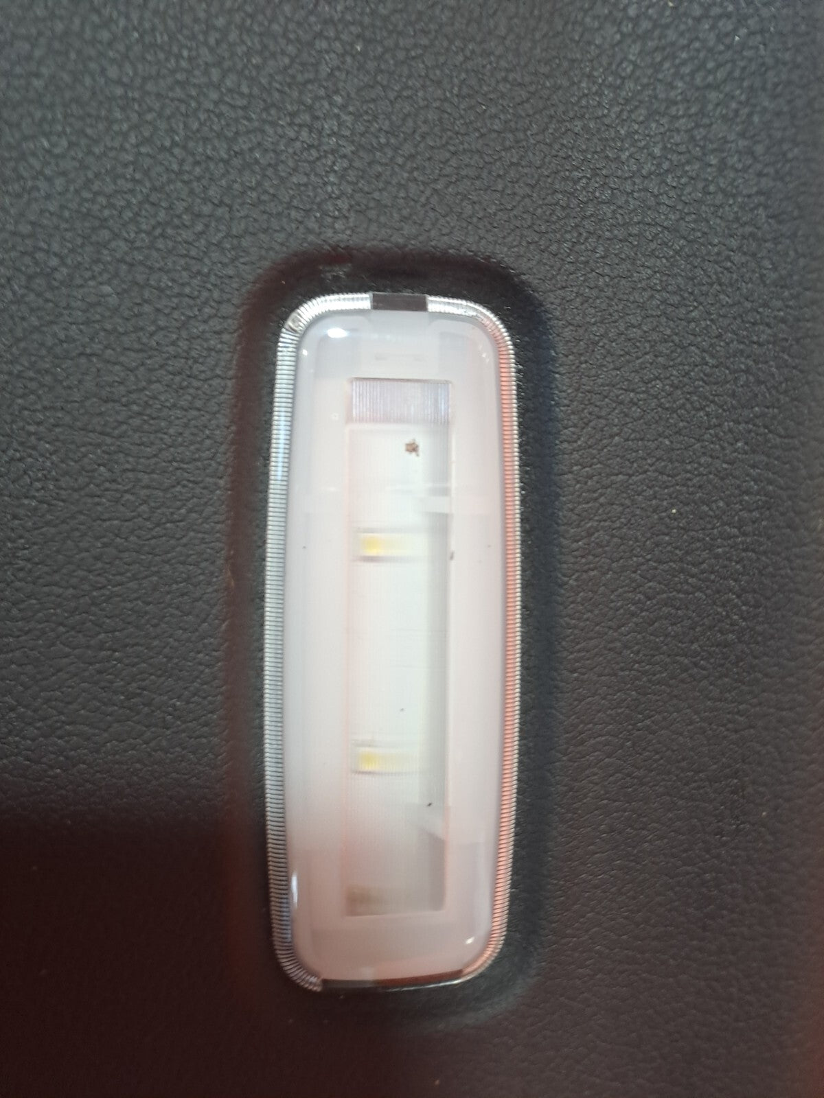 ✅Audi A5 Tfsi Cvt Cabriolet 2012 1.8 Petrol WINDSCREEN TRIM PANEL 8F0867360L - Image 7