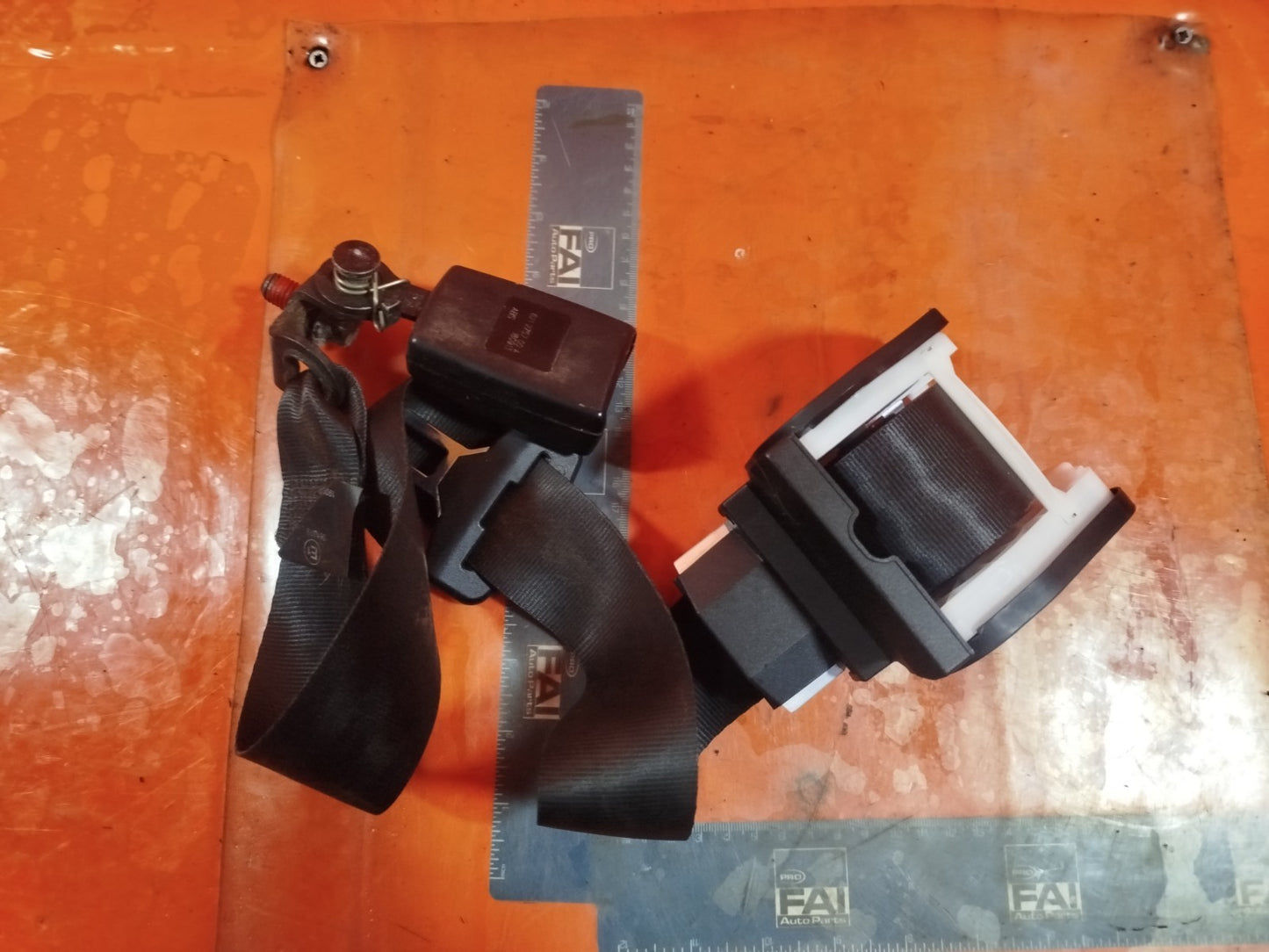 ✅FORD TRANSIT CUSTOM 2.2 DIESEL 2013 FRONT LEFT SEAT BELT BK21V611B61ABW A350 - Image 2