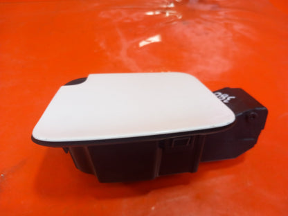 ✅2020 Vauxhall Vivaro 2900 Fuel Filler Flap White 9808725080 + Warranty A380 - Image 3