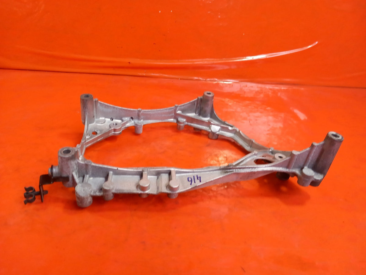 2023 VW Transporter ST-Line Engine Mount 04L145173N Warranty A416 - Image 4