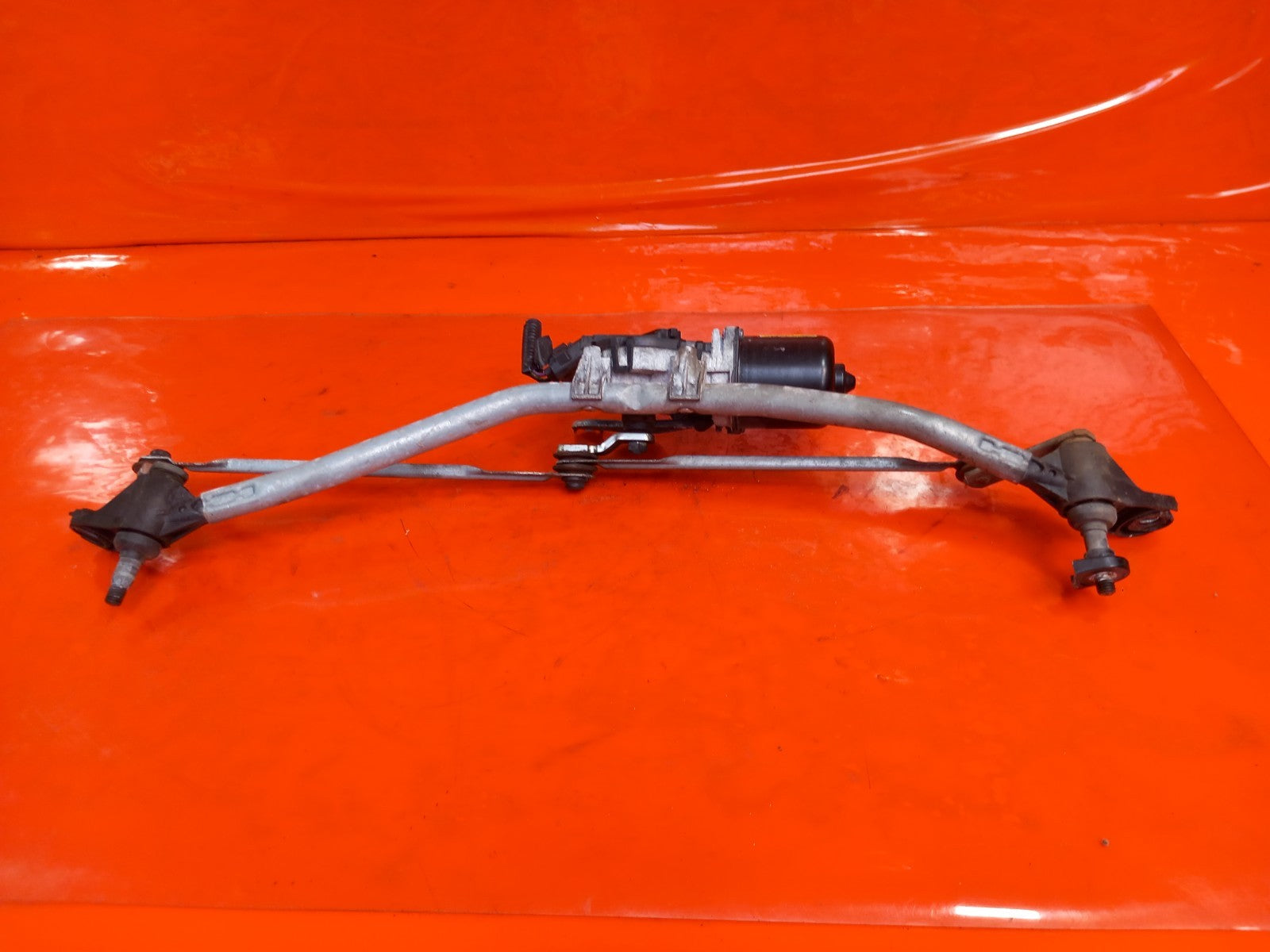 2021 Mercedes W415 Citan Front Wiper Motor & Linkage 54002002 Warranty A399 - Image 4