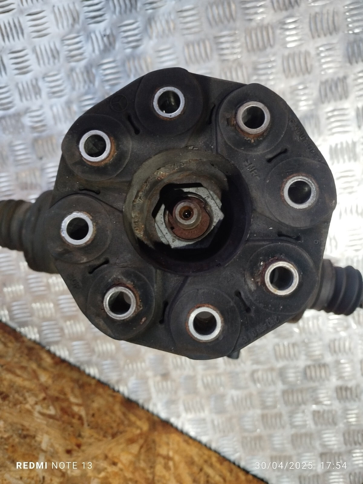✅MERCEDES E250 W212 2.1 DIESEL 2011 REAR DIFFERENTIAL DIFF A2033510705 Warranty - Image 7