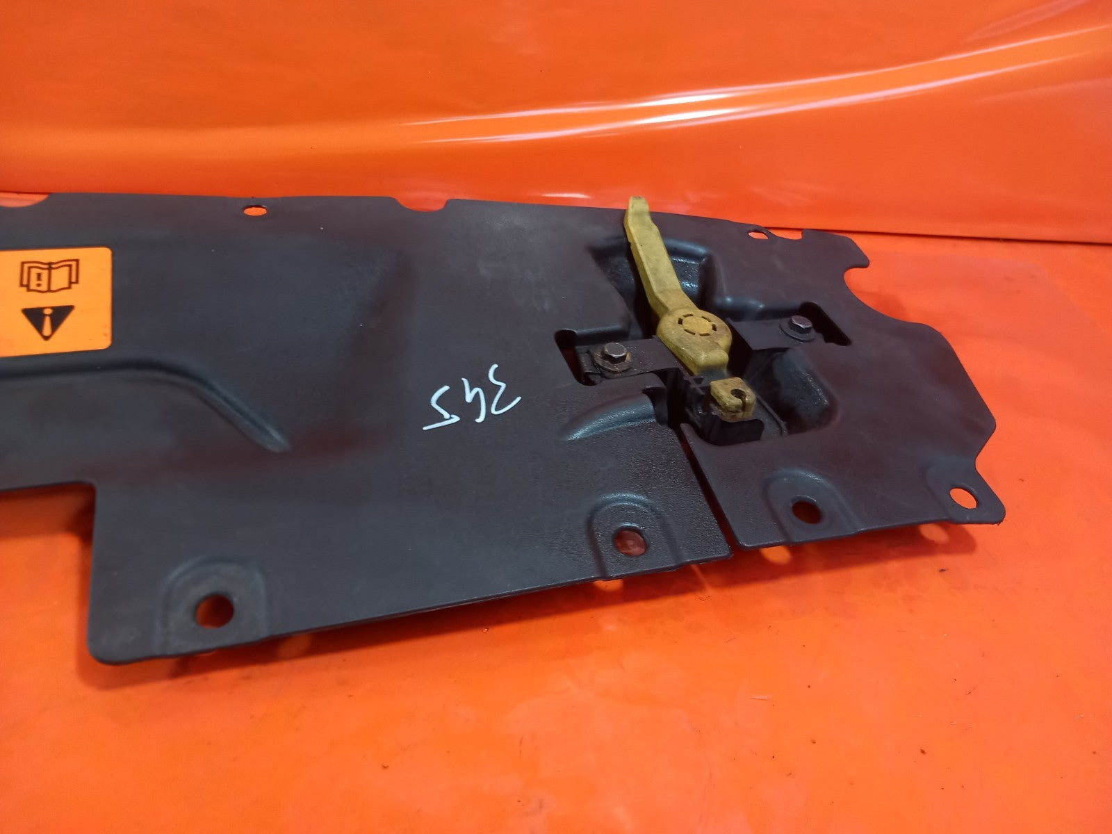 2019 Ford Galaxy MK3 Zetec Slam Panel Upper Cover Panel EM2B-R16613-AC A345 - Image 7