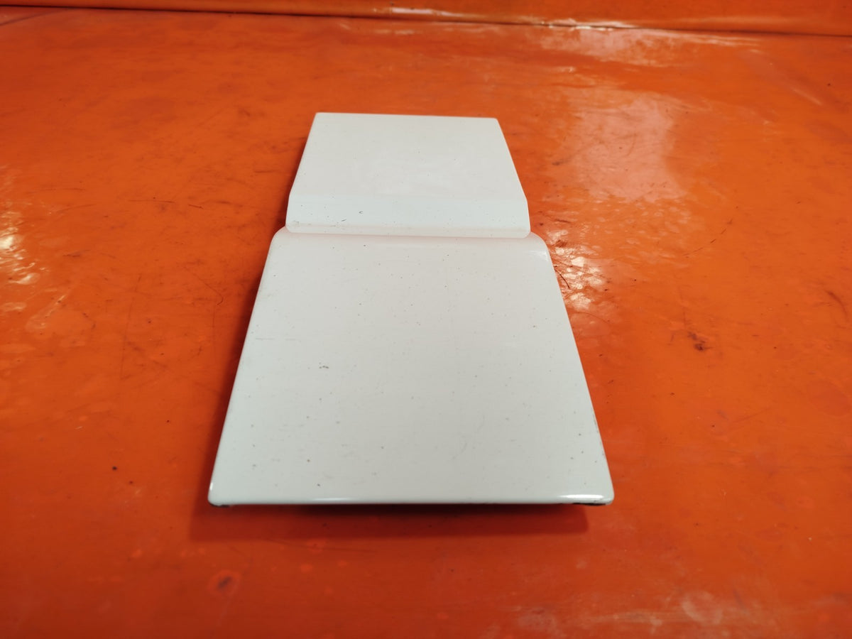 2021 VW Transporter T30 Fuel Filler Flap 7E0853289 White B9A Warranty A412 - Image 2