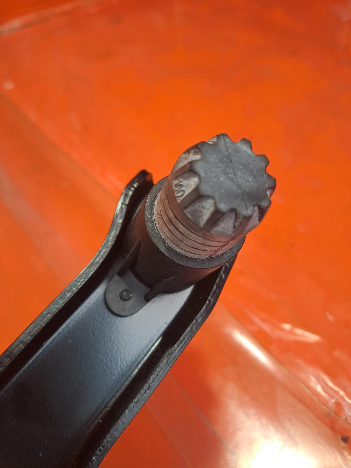 ✅2013 BMW 1 SERIES E88 CONVERTIBLE ROOF HINGE RIGHT 7174774 + WARRANTY A348 - Image 10