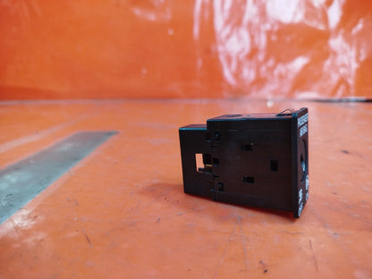 ebay-src:https://i.ebayimg.com/00/s/mtiwmfgxnjaw/z/q3aaaoswt25onfdf/$_57.jpg