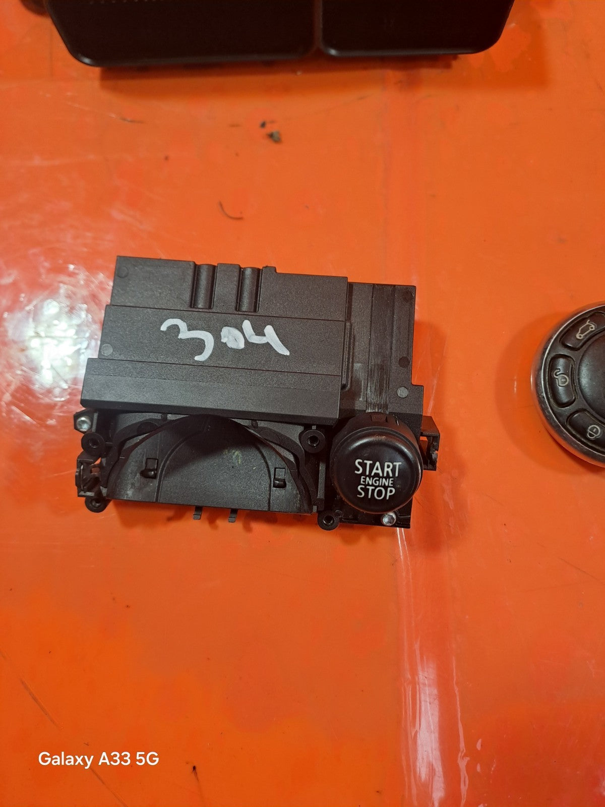ebay-src:https://i.ebayimg.com/00/s/mtywmfgxmjaw/z/fegaaeswmgvpcwj-/$_57.jpg