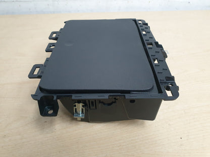 LAND ROVER DISCOVERY 5 L462 2018 GLOVE COMPARTMENT HY3267448 A046 - Image 3