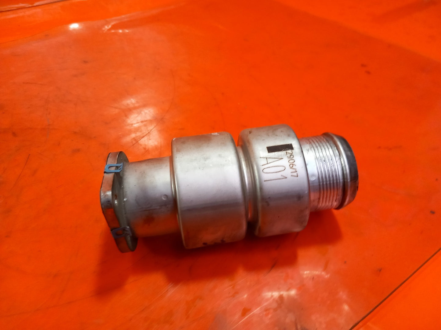 ebay-src:https://i.ebayimg.com/00/s/mtiwmfgxnjaw/z/mpgaaeswtfxqkxi8/$_57.jpg