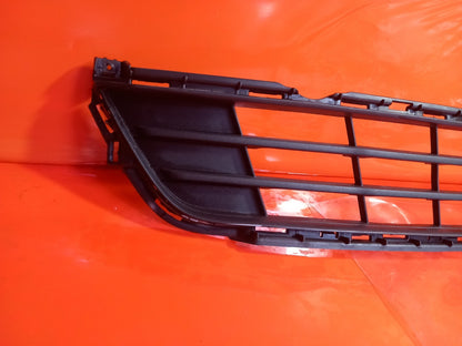 2019 Ford Galaxy MK3 Zetec Front Bumper Lower Radiator Grill EM2B-17A754-SB A345 - Image 2
