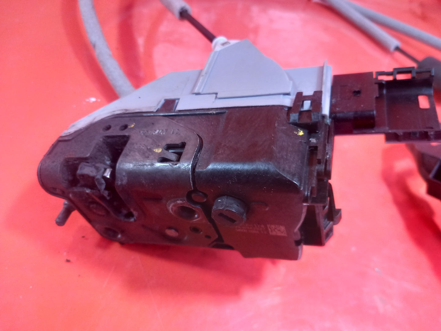 ✅2020 Vauxhall Vivaro 2900 Left Sliding Door Lock Mech PSA084174 + Warranty A380 - Image 2