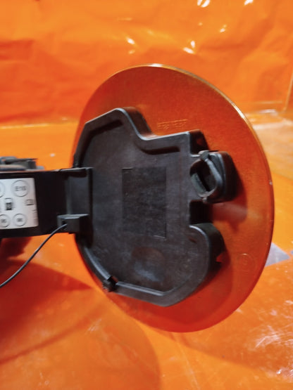 ✅2025 RENAULT CLIO V B7 FUEL FILLER FLAP ORANGE 788269092R + WARRANTY A331 - Image 7