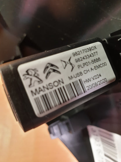 ✅PEUGEOT 2008 MK2 GT EV ELECTRIC 2020 USB PORTS TRIM 9824334377 Warranty A193 - Image 9